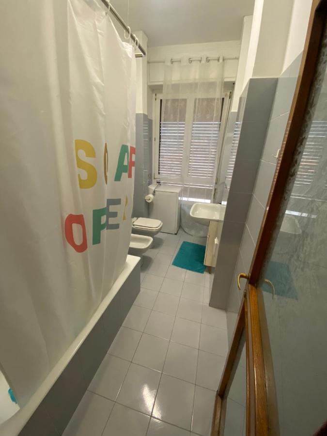 Love Loft Casa Vacanza Lecco Exterior photo